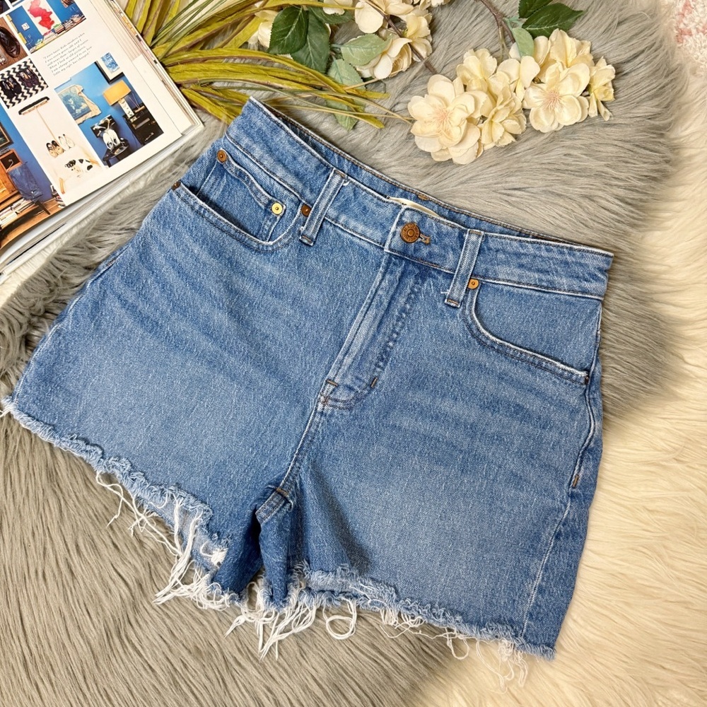 Madewell The Curvy Perfect Vintage Women’s High Rise Cutoff Jean Shorts Sz 26